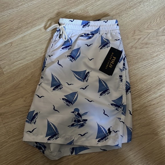 POLO RALPH LAUREN Men's 5.75-Inch Traveler Classic Swim Trunks - Picture 5 of 5